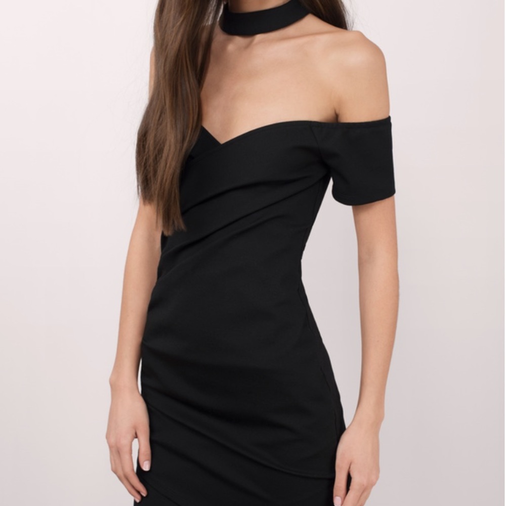 Tobi - Off Shoulder Black Dress with Choker (NEW)